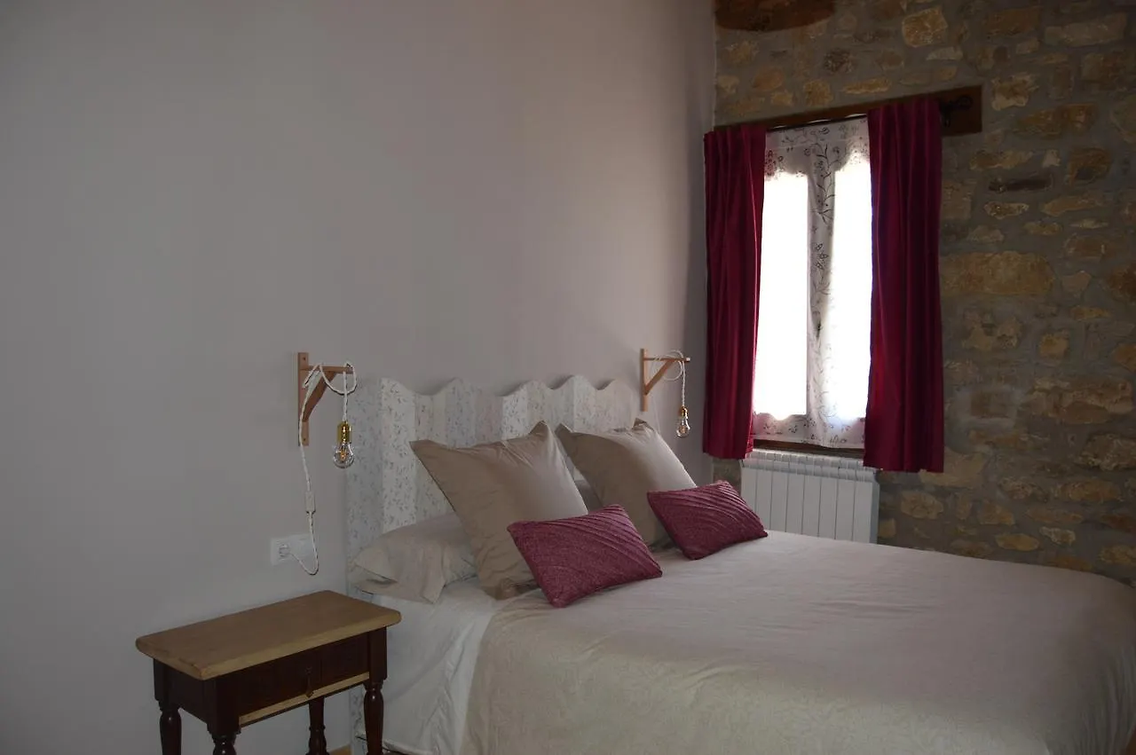Casa rural Hostal Lo Cel De Tolo