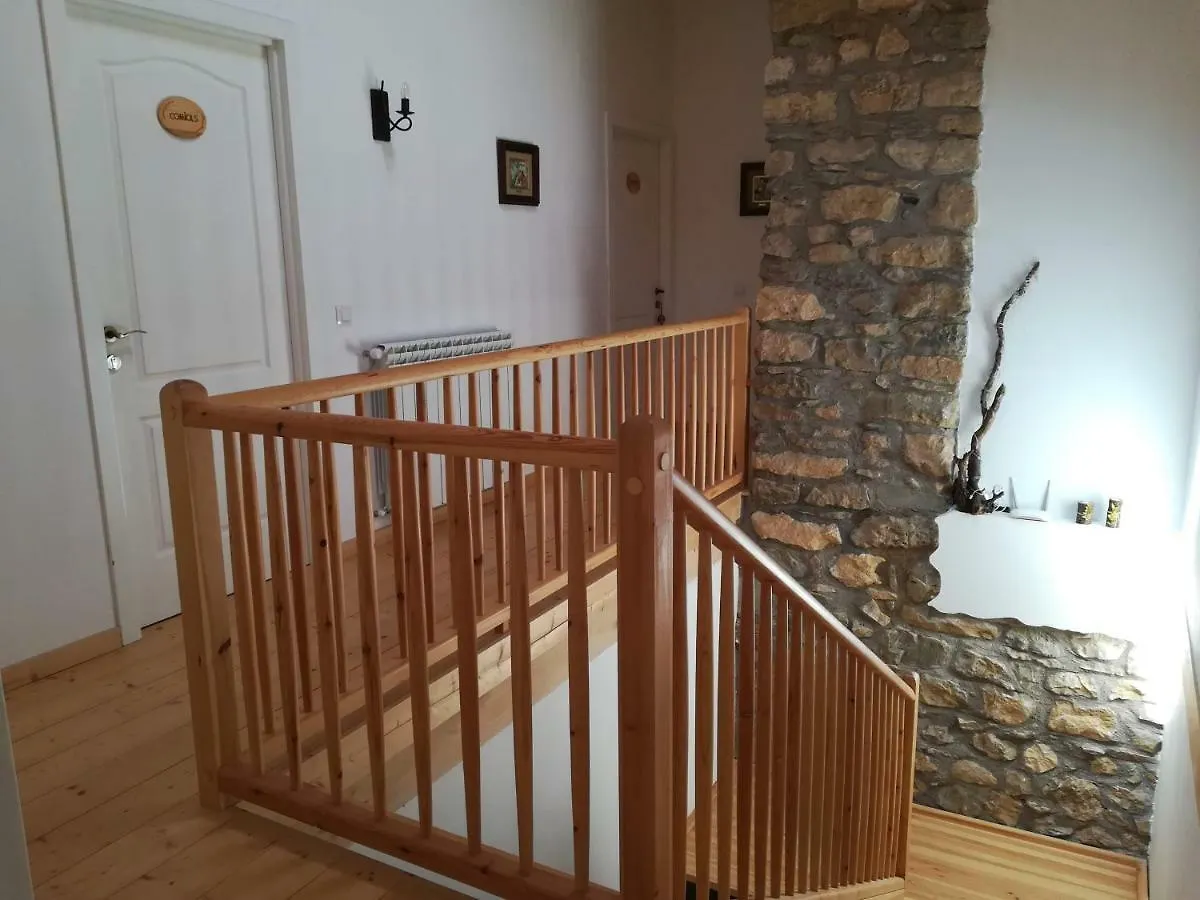 Country house Lo Cel De Tolo Guest House Spain